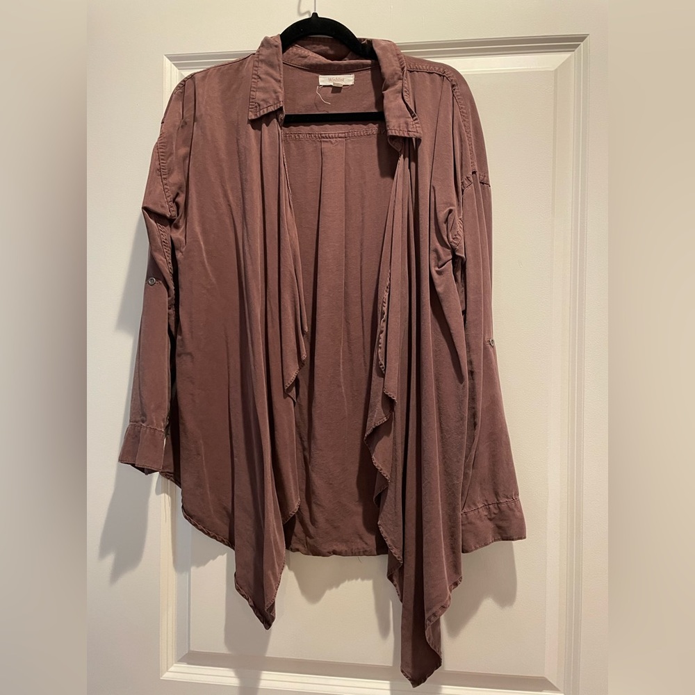 Boutique purple cardigan with collar